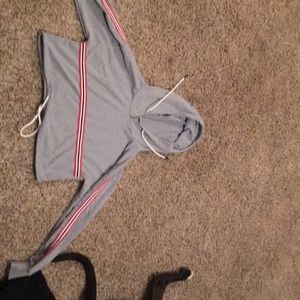 Cropped hosiery shirt